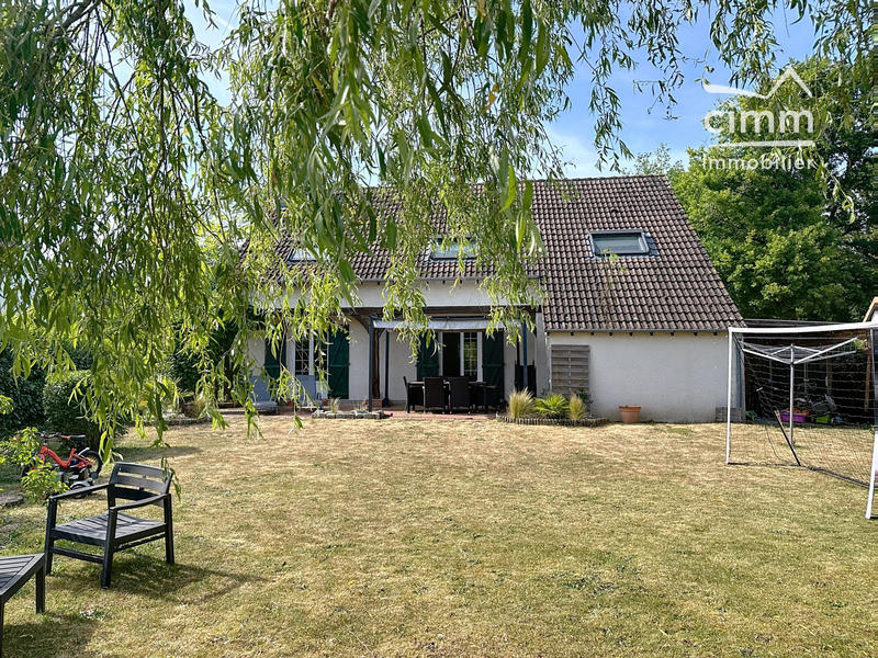 Maison - 109 m² - 6 pièces