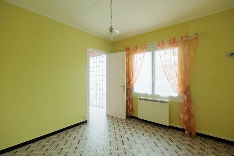 Maison traditionnelle - 98 m² - 5 pièces