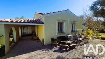 Maison - 200 m² - 6 pièces