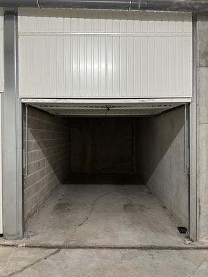 Parking / Garage - 13 m²