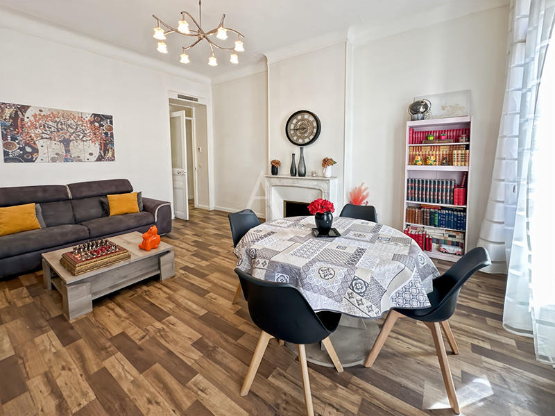 Appartement - 75 m² - 3 pièces