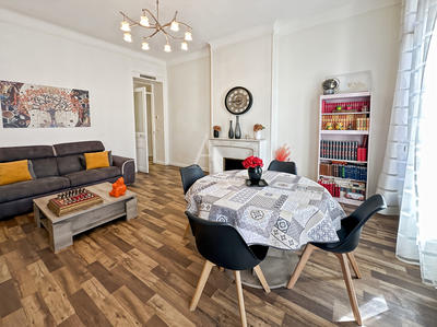 Appartement - 75 m² - 3 pièces