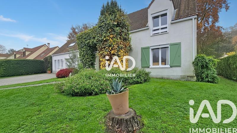 Maison - 206 m² - 8 pièces