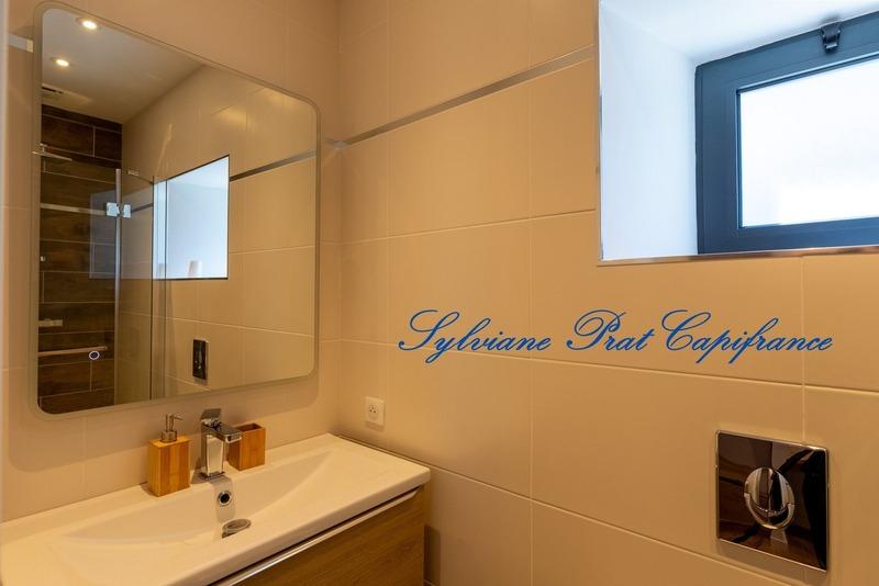 Local commercial - 493 m² - 12 pièces