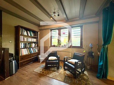 Maison - 180 m² - 8 pièces