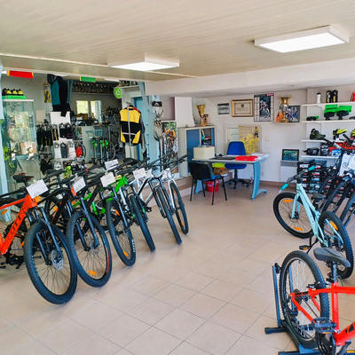 Fonds de commerce - 197 m²