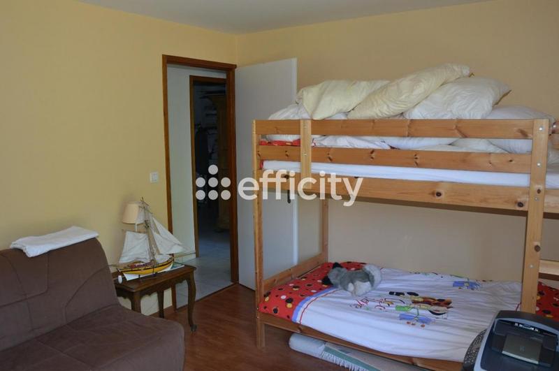 Maison - 170 m² - 5 pièces