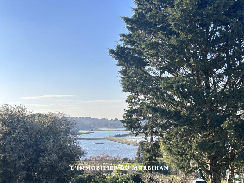 Maison - 168 m² - 7 pièces