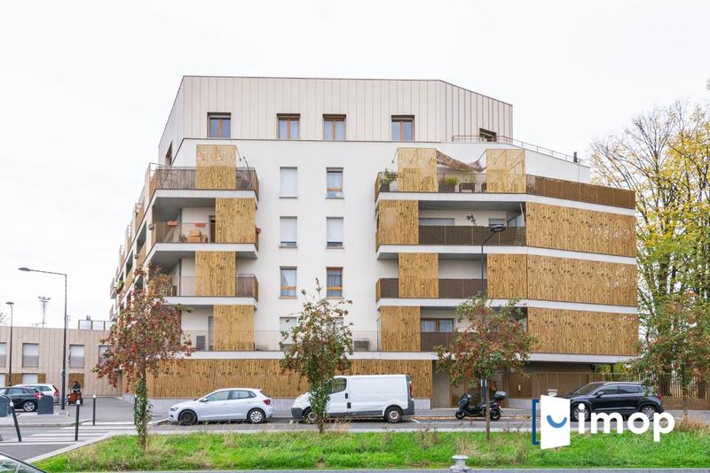 Appartement - 85 m² - 4 pièces