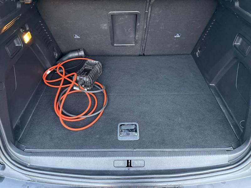 Peugeot 3008 Hybrid 225 e-Eat8 Allure Pack