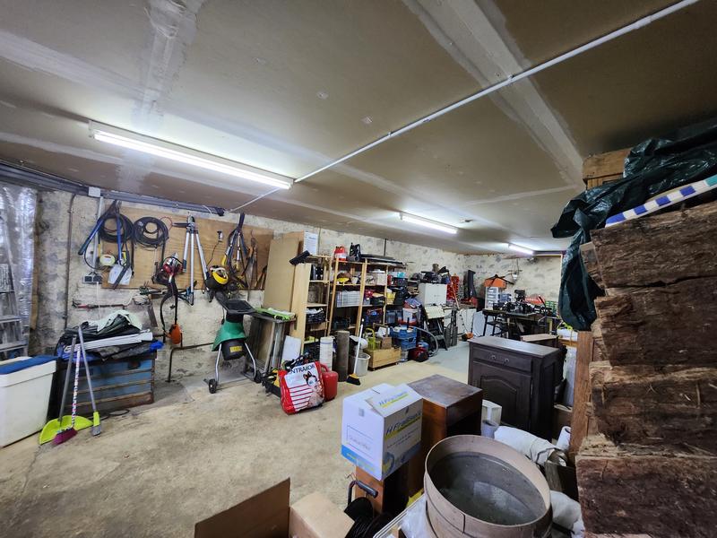 Maison - 150 m² - 8 pièces