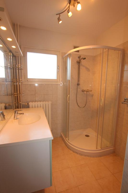 Appartement - 97 m² - 5 pièces