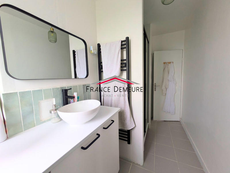 Appartement - 63 m² - 4 pièces