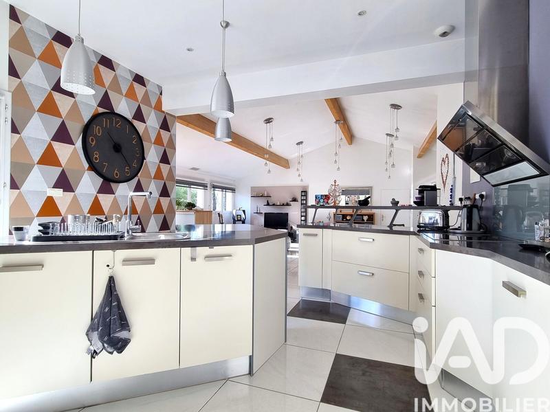 Maison - 156 m² - 4 pièces