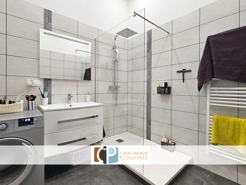 Appartement - 120 m² - 4 pièces