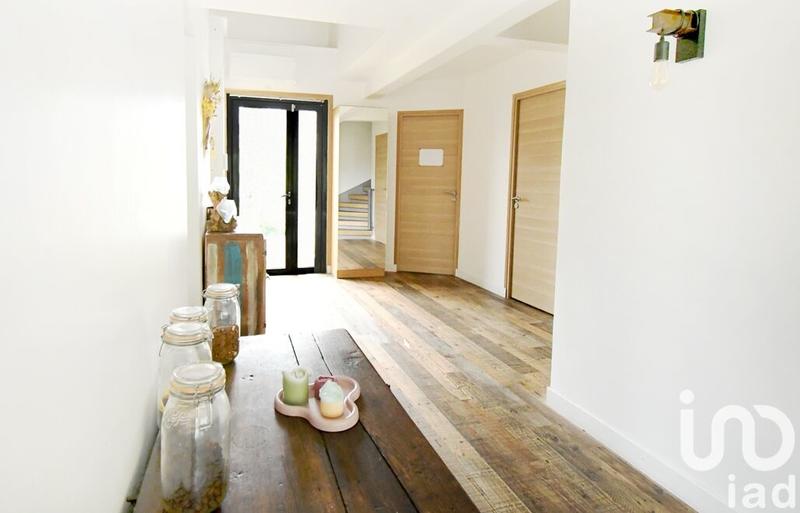 Maison de maîtres - 378 m² - 10 pièces