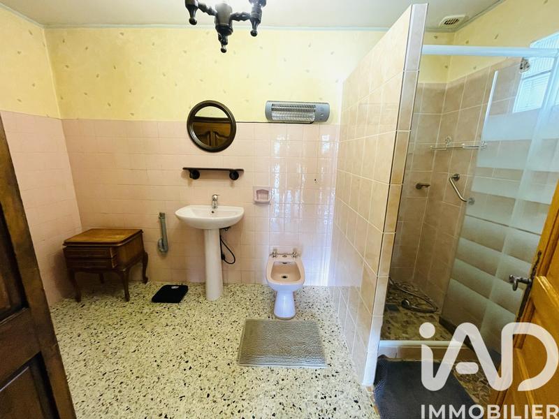 Maison - 97 m² - 5 pièces