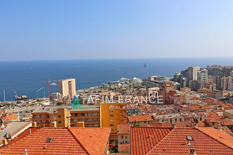 Appartement - 150 m² - 5 pièces