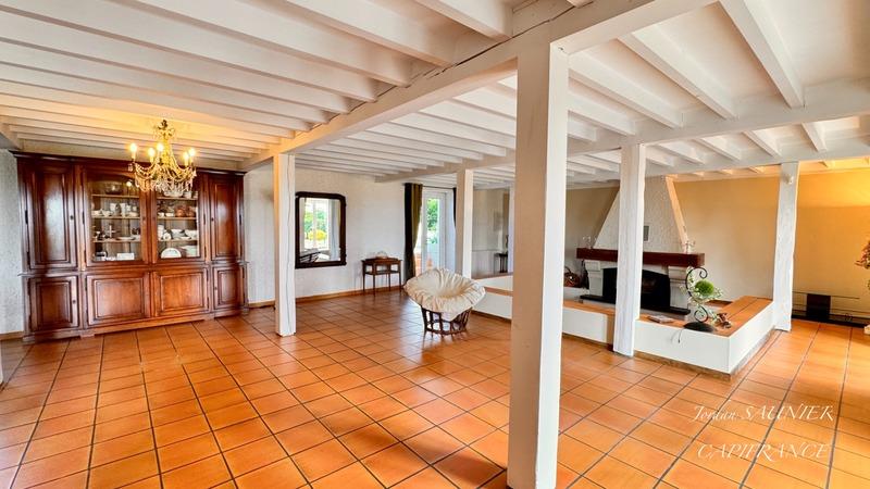 Maison de campagne - 320 m² - 7 pièces