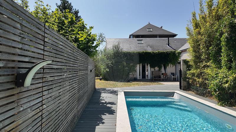 Maison - 188 m² - 6 pièces