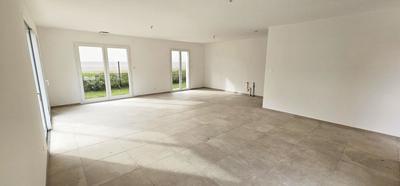 Maison - 102 m² - 4 pièces