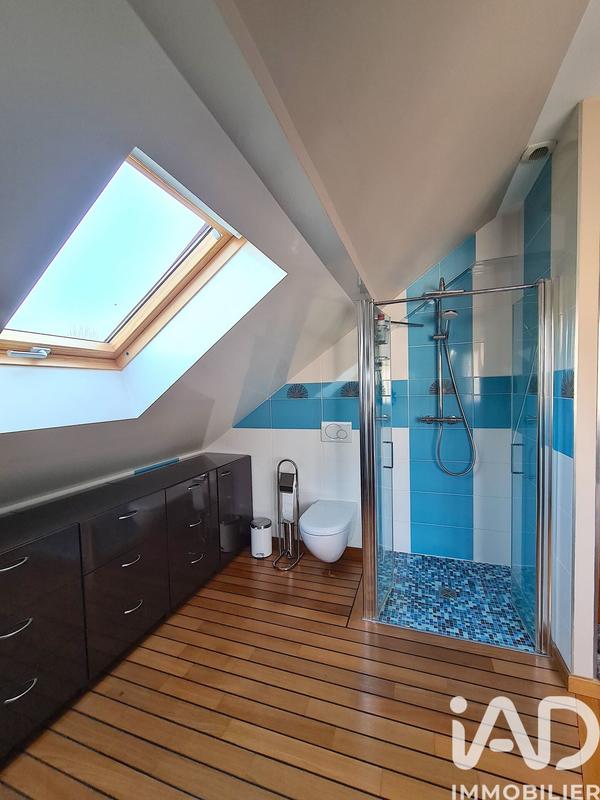 Maison - 160 m² - 9 pièces