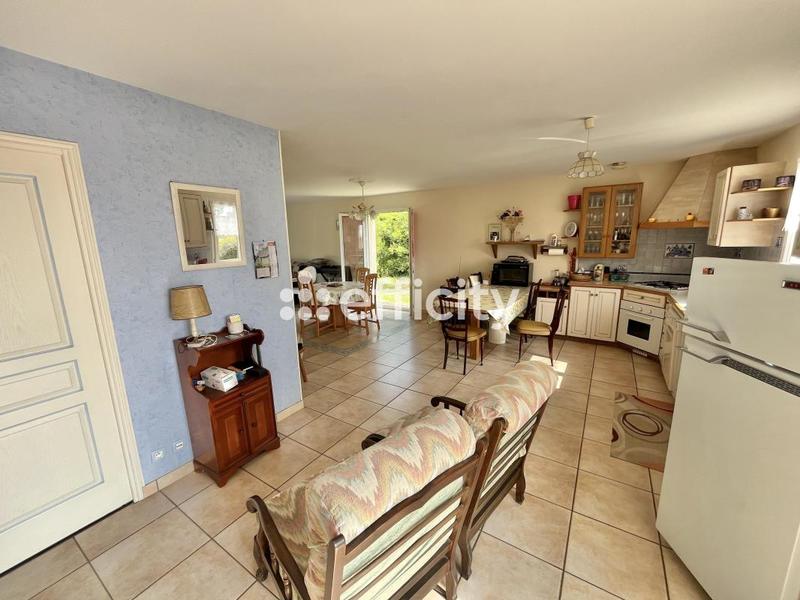 Pavillon - 90 m² - 5 pièces