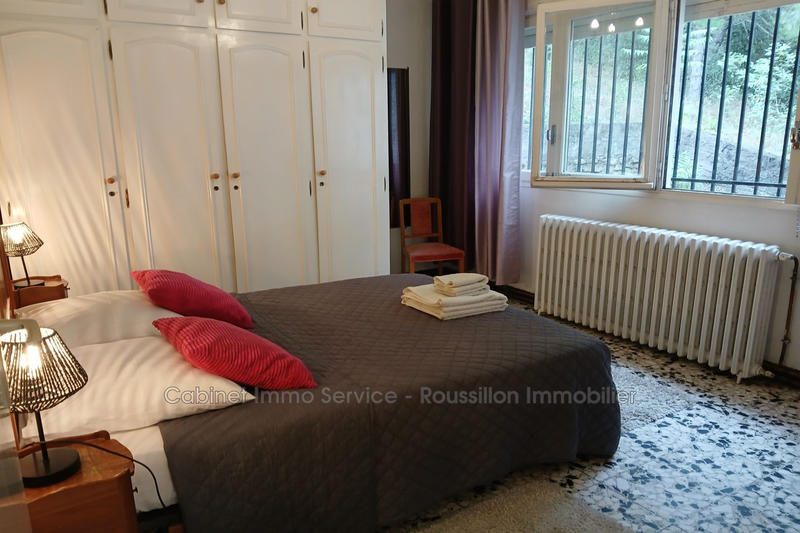 Propriété - 180 m² - 6 pièces