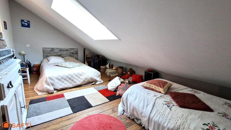 Maison - 106 m² - 5 pièces