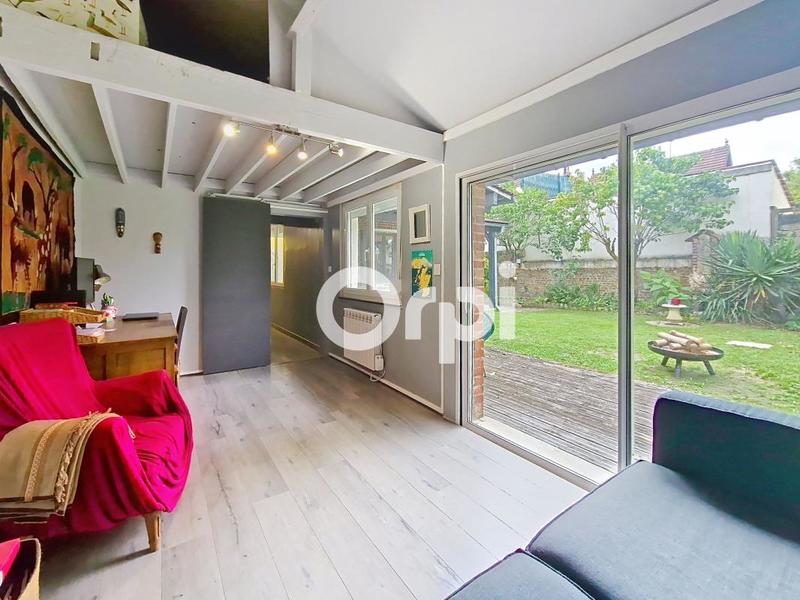 Maison - 137 m² - 5 pièces