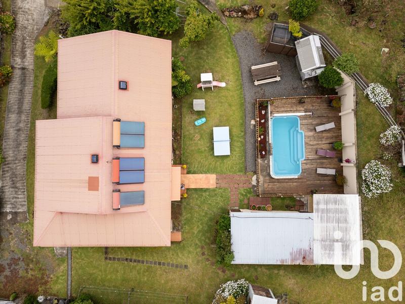 Maison - 238 m² - 13 pièces