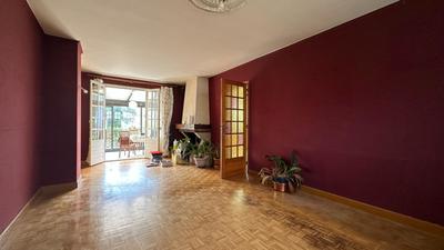 Maison - 190 m² - 9 pièces