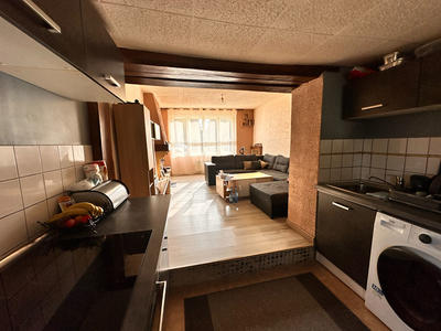 Maison - 82 m² - 4 pièces