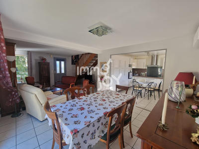 Maison - 92 m² - 4 pièces