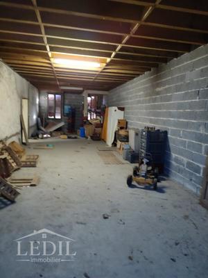 Maison de ville - 300 m² - 5 pièces