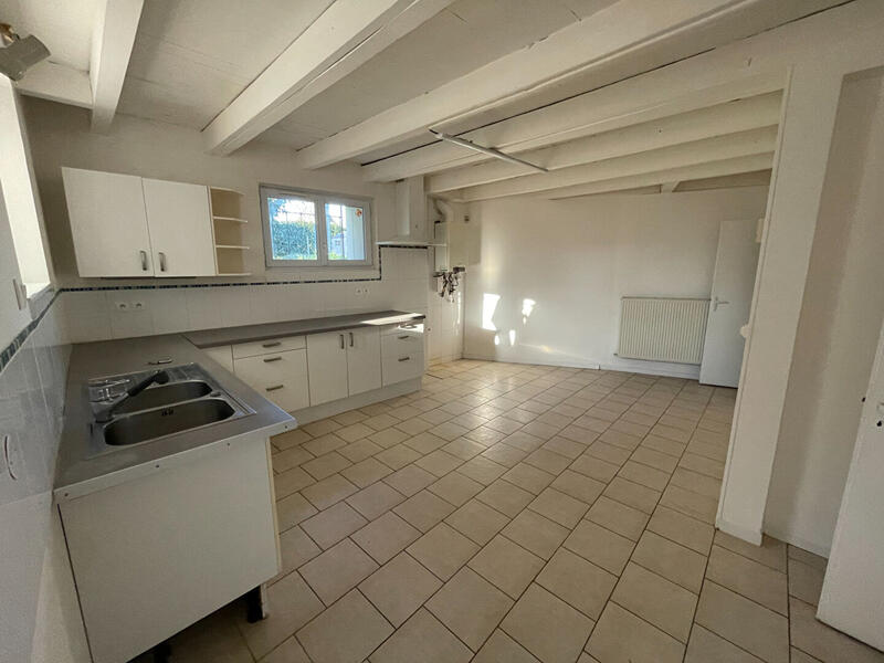 Maison - 140 m² - 4 pièces