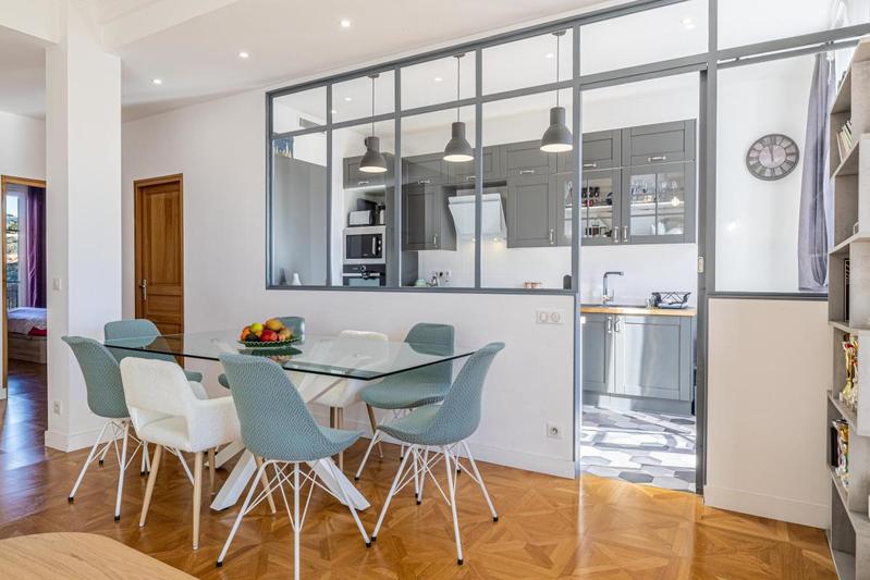 Appartement - 97 m² - 4 pièces