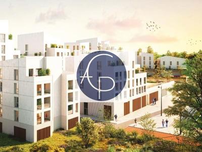 Appartement - 99 m² - 4 pièces