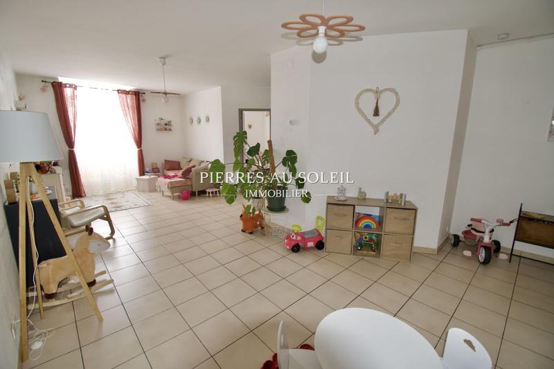 Appartement - 600 m² - 17 pièces