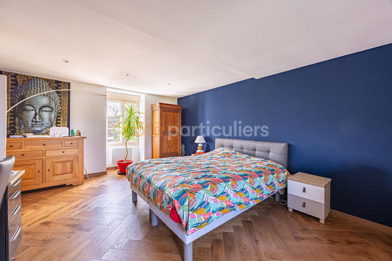 Maison - 450 m² - 12 pièces