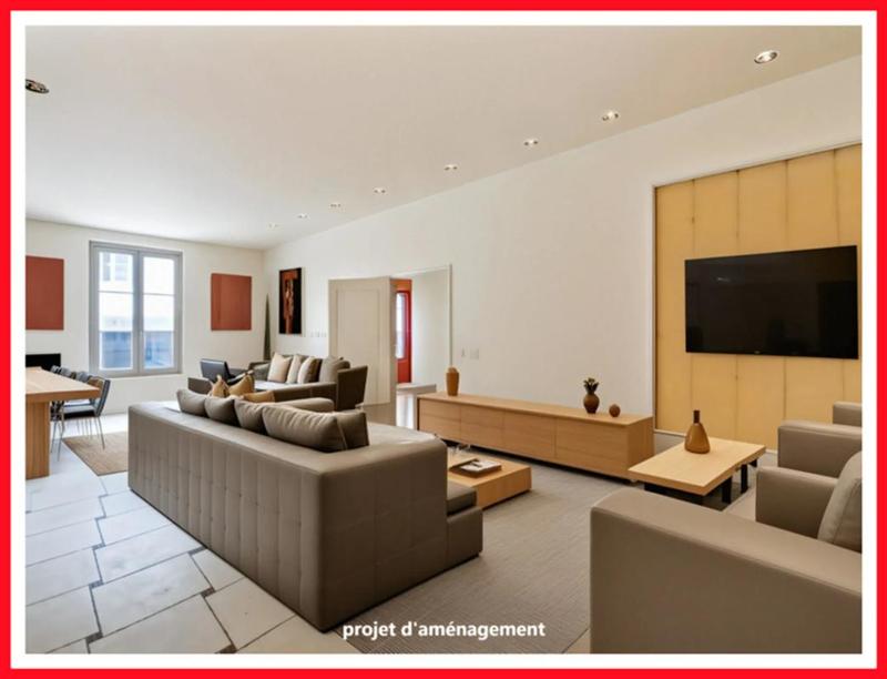 Maison - 190 m² - 12 pièces