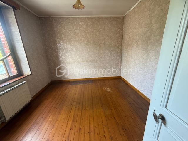 Maison de village - 90 m² - 5 pièces