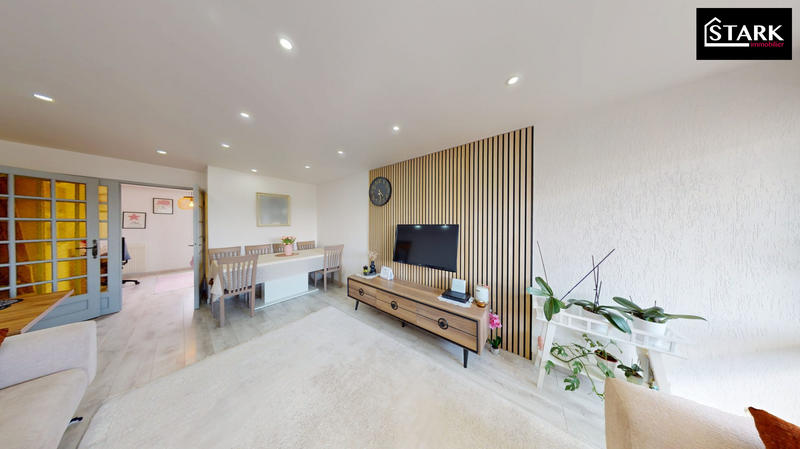 Appartement - 80 m² - 5 pièces