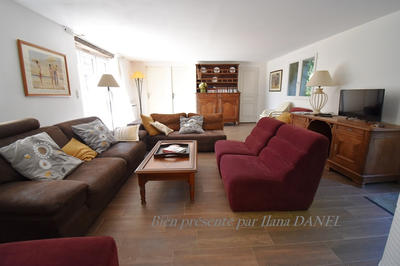 Maison - 152 m² - 6 pièces