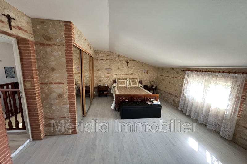 Villa - 168 m² - 6 pièces