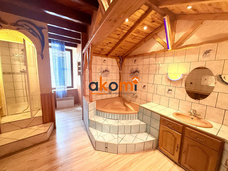 Maison - 165 m² - 5 pièces