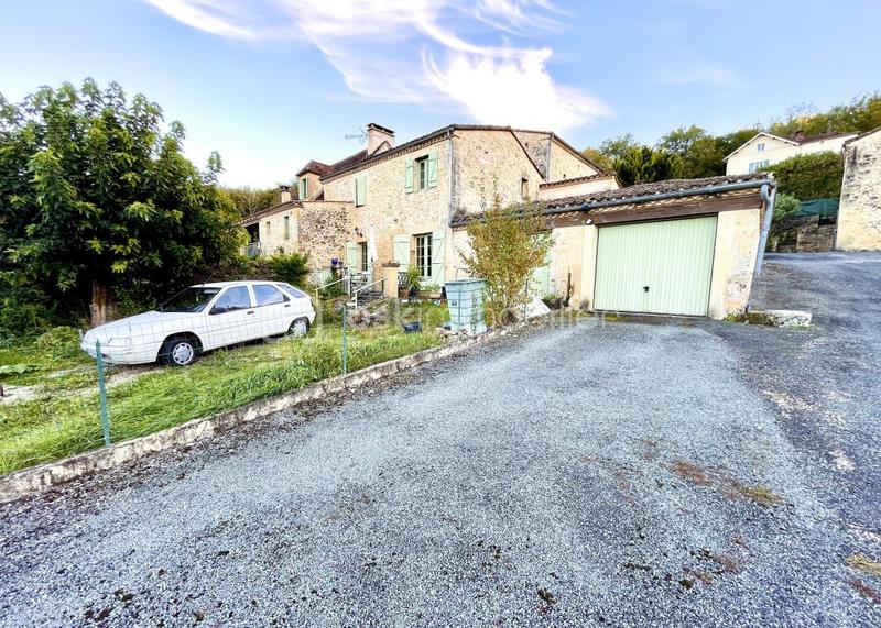 Maison en pierre - 304 m² - 16 pièces