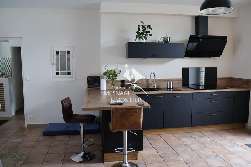 Maison - 224 m² - 8 pièces