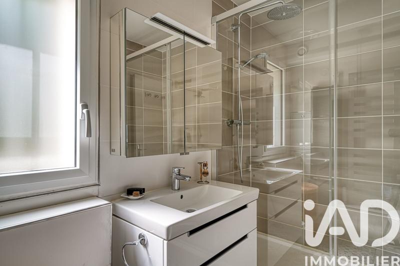 Appartement - 99 m² - 4 pièces