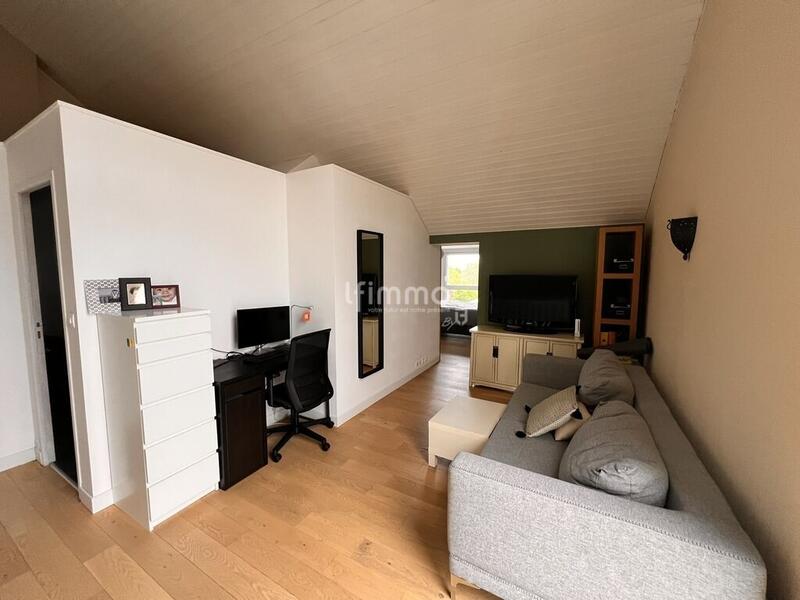 Duplex - 145 m² - 5 pièces